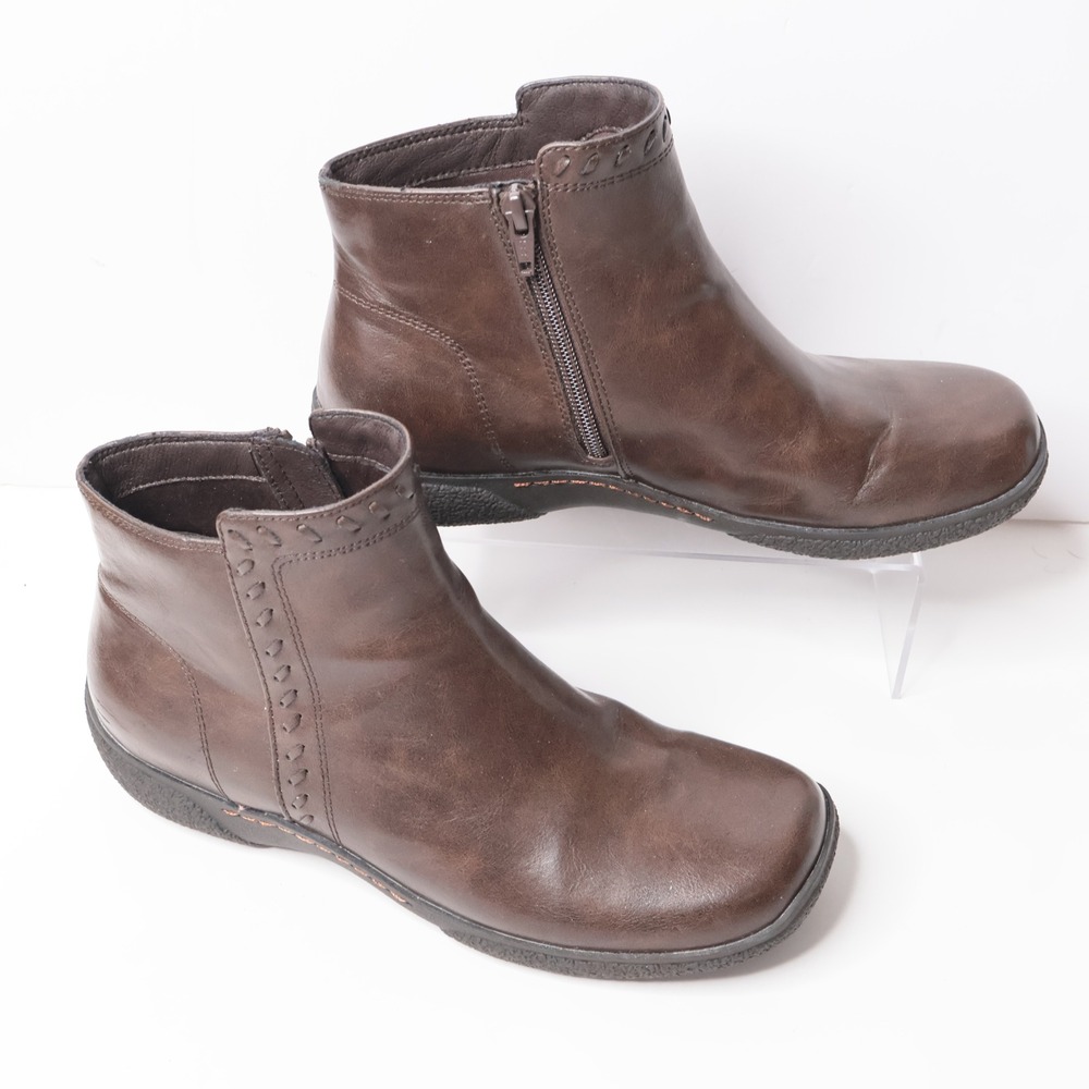 Womens Brown Faux Leather Square Toe Ankle Boots Side Zip‎ 8.5 M Comfort Neutral